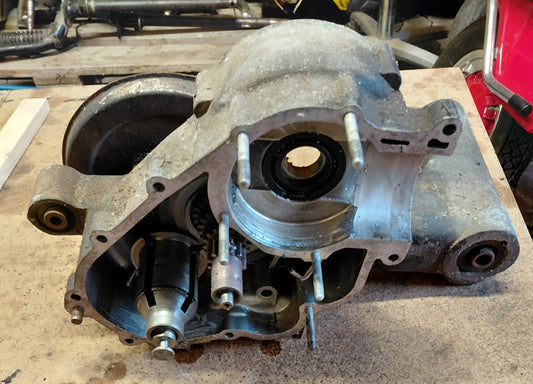 Motorhälfte Vespa 180SS mit Antriebs- und Zwischenwelle , gebraucht