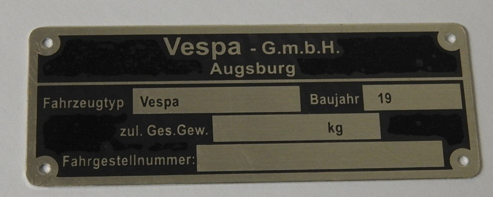 Typenschild "Vespa GmbH Augsburg"