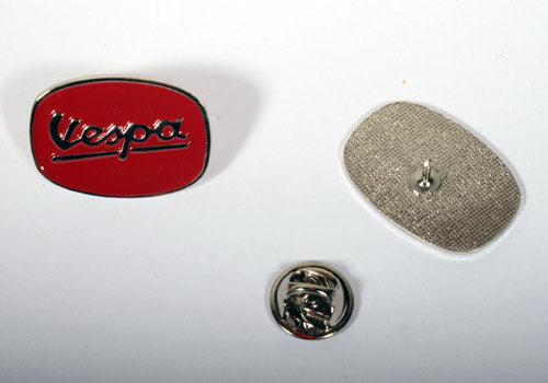 Pin Vespa Oval rot