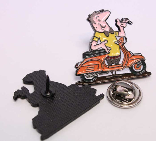 Pin HB Männchen auf Vespa