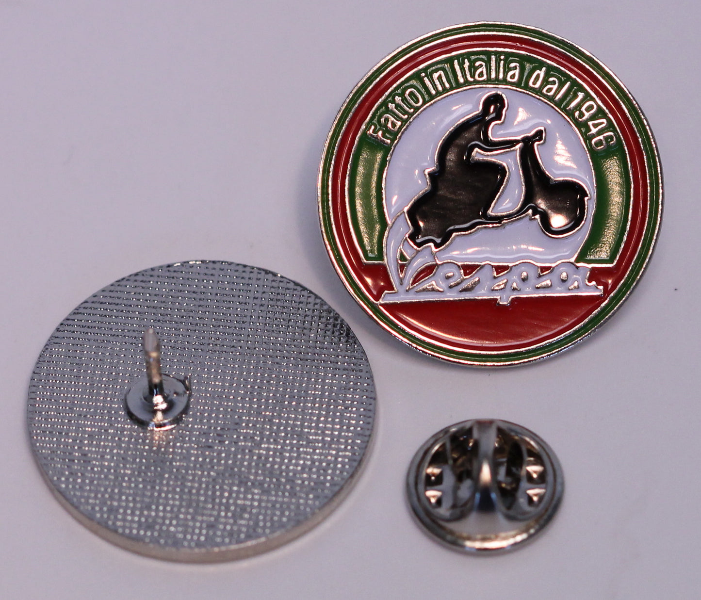 Pin Vespa rund
