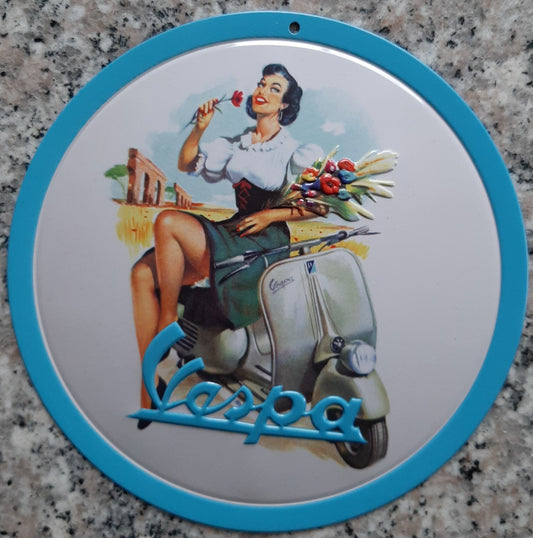 Blechschild Vespa mit Blumenmädchen , rund
